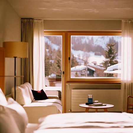 Hotel Schwarzwand レッヒ エクステリア 写真