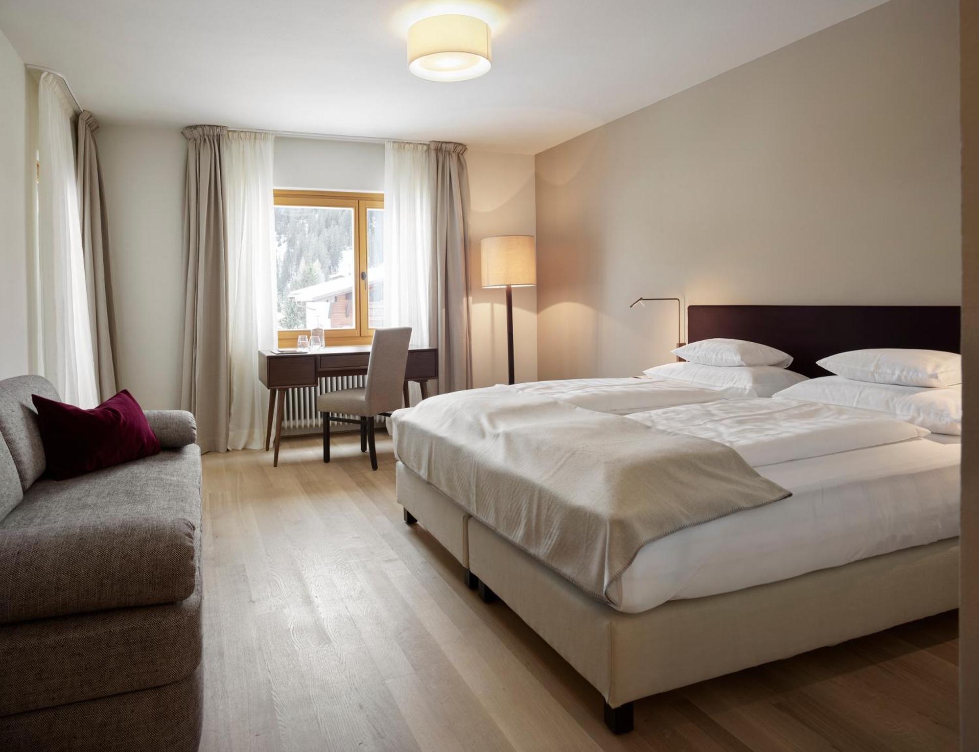 Hotel Schwarzwand レッヒ エクステリア 写真