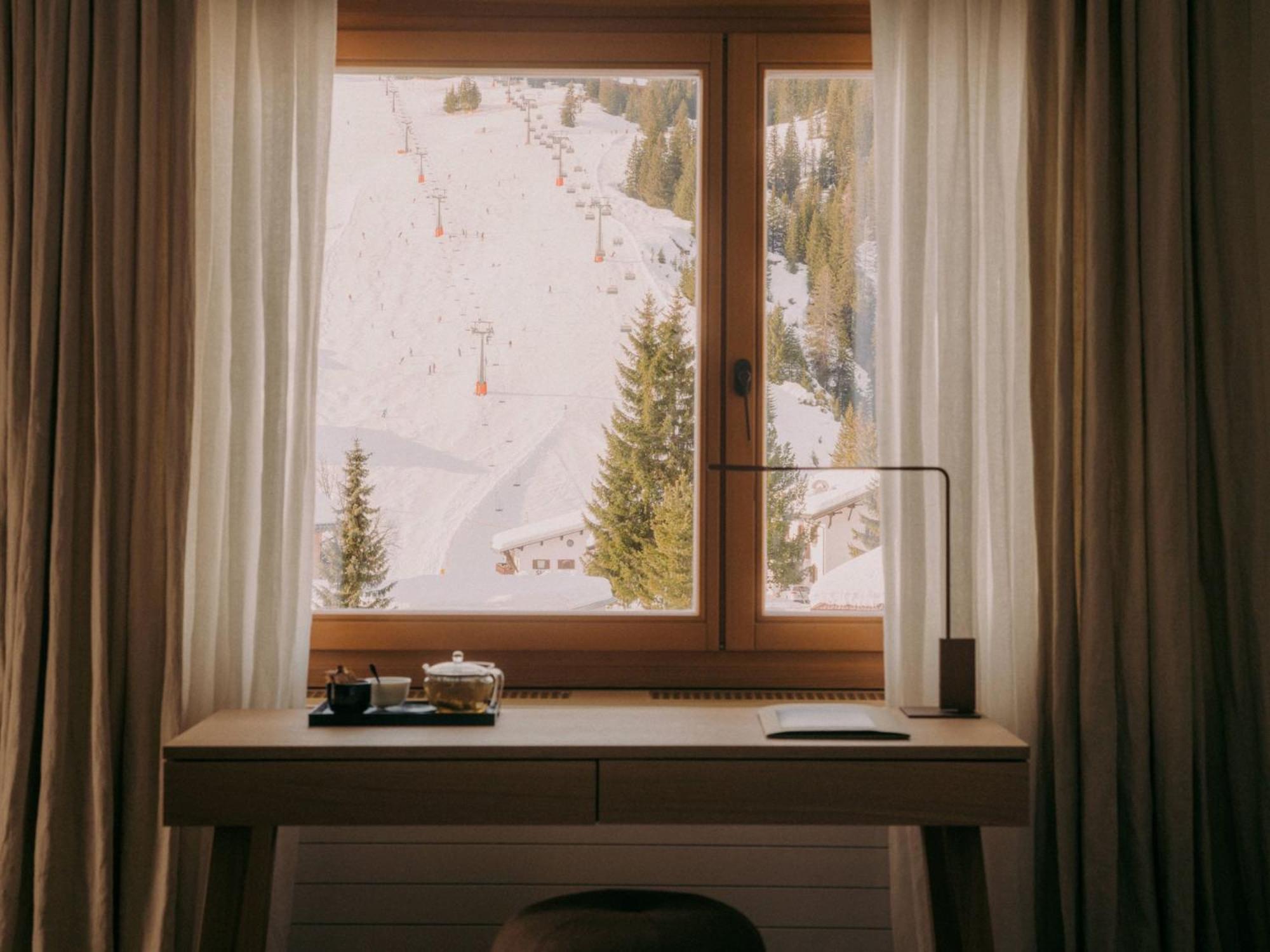 Hotel Schwarzwand レッヒ エクステリア 写真